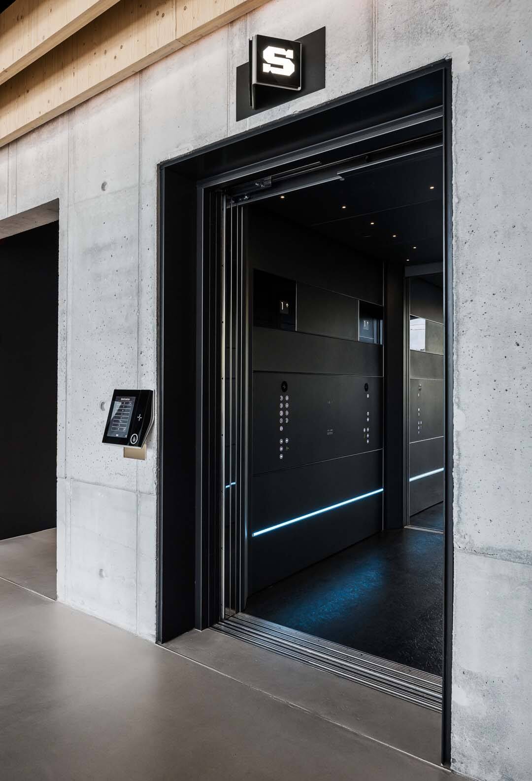 img4_woodcity_1070x730