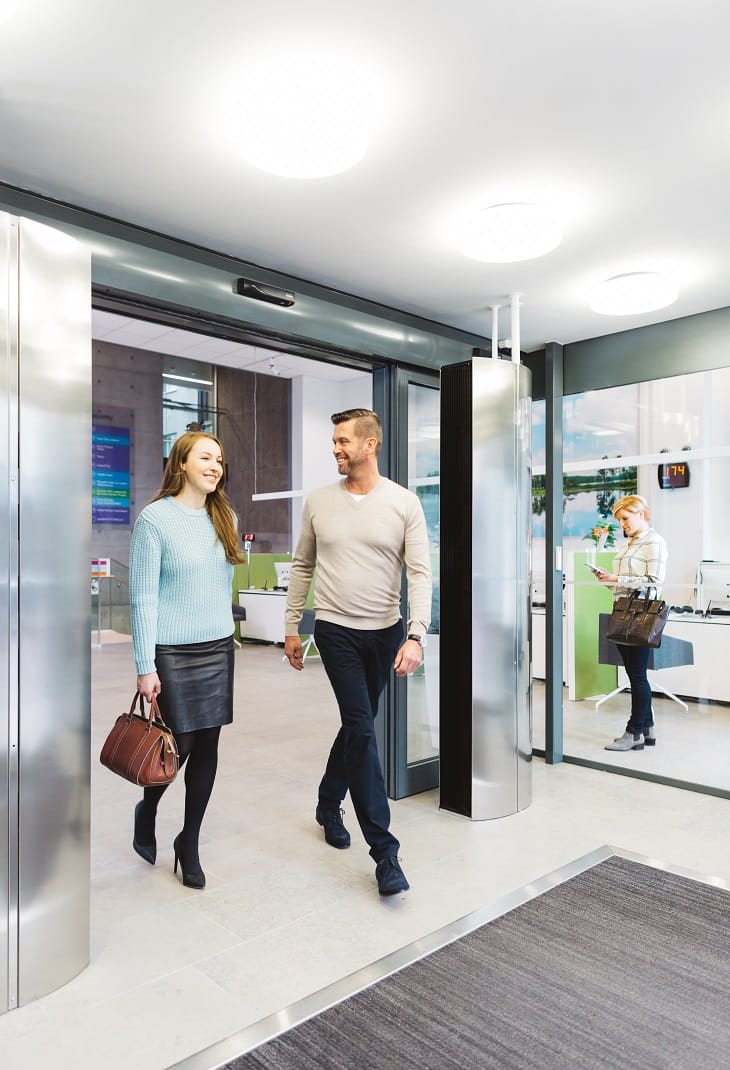 image_car2_lääkärikeskus_aava