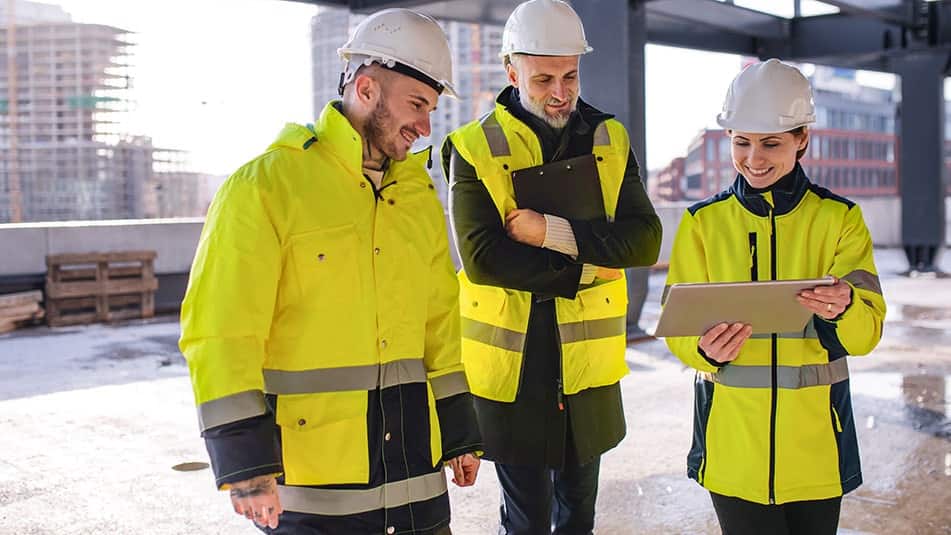 Projektinhallinnan lean-menetelmät voivat tehostaa aliurakoitsijoiden yhteistyötä.