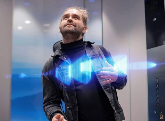 Tutustu KONE MonoSpace® DX ‑osittaisen peruskorjauksen pikaoppaaseen